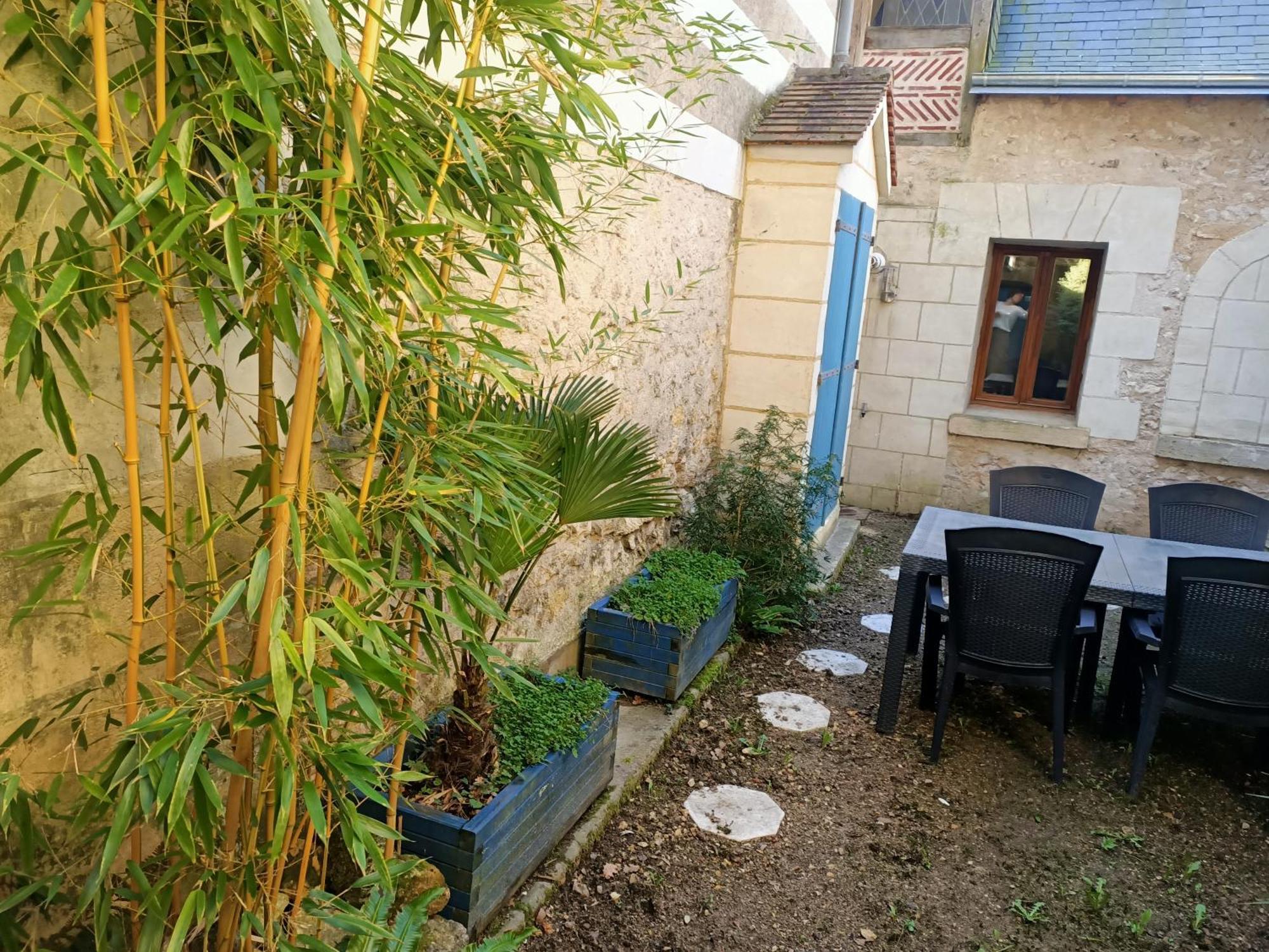Gite Avec Vue Sur L'Indre Artannes-sur-Indre Exterior photo